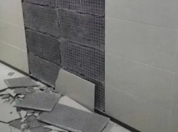 延长瓷砖空鼓维修公司分享下延长墙砖松动维修的知识